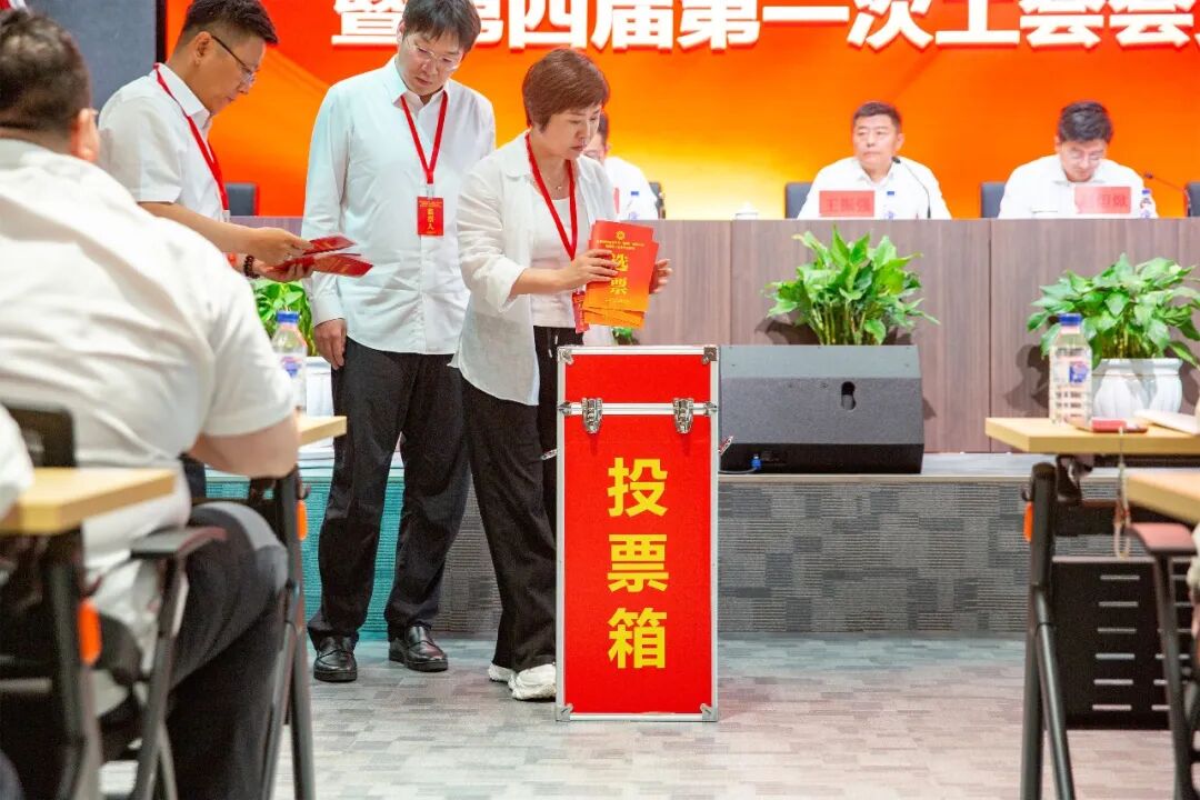 玩彩网-让你玩得精彩的网站